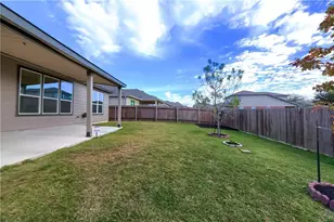 12409 Franklin D Roosevelt St, Manor, TX 78653 - Photo 20