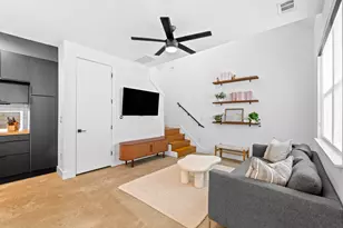 1706 Perez St, Austin, TX 78721 - Photo 4