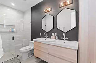 1706 Perez St, Austin, TX 78721 - Photo 20