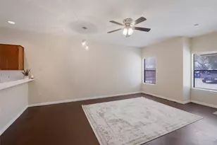 1221 W Hopkins St, San Marcos, TX 78666 - Photo 2