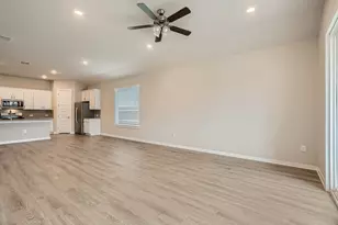 2032 Wilsons Warbler Dr, Leander, TX 78641 - Photo 8