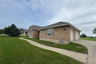 268 Chisholm Trail, Bastrop, TX 78602 - Photo 2