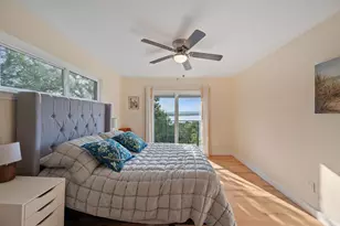 6300 Lakeshore Dr, Lago Vista, TX 78645 - Photo 16