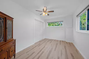 6300 Lakeshore Dr, Lago Vista, TX 78645 - Photo 24