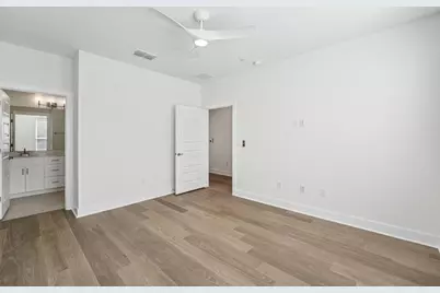 200 W 56th Street #8104, Austin, TX 78751 - Photo 12