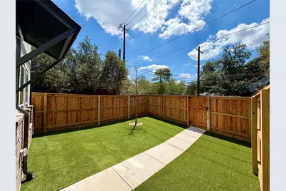 200 W 56th Street #8104, Austin, TX 78751 - Photo 6