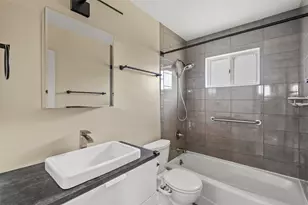 33 Valley View Dr, Round Rock, TX 78664 - Photo 12