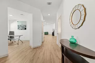 203 Mulberry Crk Ln, Hutto, TX 78634 - Photo 20