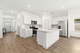 203 Mulberry Crk Ln, Hutto, TX 78634 - Photo 2