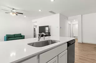 203 Mulberry Crk Ln, Hutto, TX 78634 - Photo 12