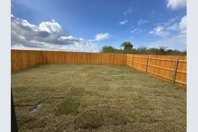 127 Tolo Drive, Elgin, TX 78621 - Photo 14