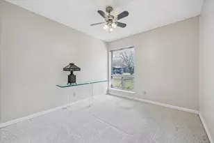 6702 Langston Dr, Austin, TX 78723 - Photo 22