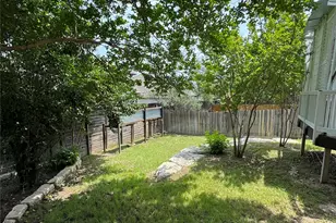 11524 Emerald Falls Dr, Austin, TX 78738 - Photo 26