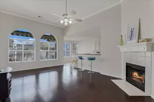 11524 Emerald Falls Dr, Austin, TX 78738 - Photo 4