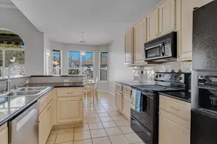 11524 Emerald Falls Dr, Austin, TX 78738 - Photo 10