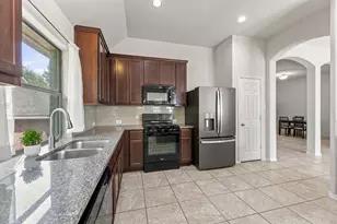 407 Chaparral Dr, Leander, TX 78641 - Photo 12