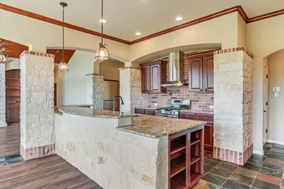 1014 Broken Spoke, Canyon Lake, TX 78133 - Photo 14