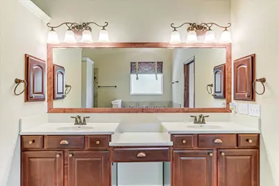 1014 Broken Spoke, Canyon Lake, TX 78133 - Photo 28