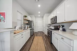 7612 Mandela Bend, Austin, TX 78744 - Photo 10