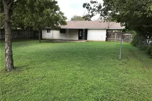 7513 Eastcrest Dr, Austin, TX 78752 - Photo 18