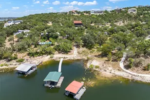 19725 Lakehurst Loop, Spicewood, TX 78669 - Photo 2