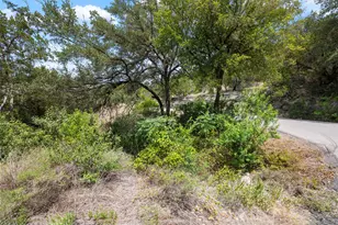 19725 Lakehurst Loop, Spicewood, TX 78669 - Photo 8