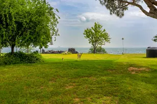 736 W Lakecrest Dr, Bluffton, TX 78607 - Photo 30
