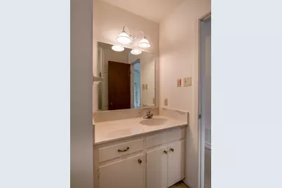 736 W Lakecrest Drive, Bluffton, TX 78607 - Photo 24