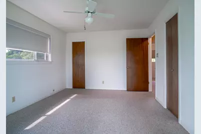 736 W Lakecrest Drive, Bluffton, TX 78607 - Photo 22