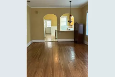 413 Fowzer Street, Taylor, TX 76574 - Photo 2