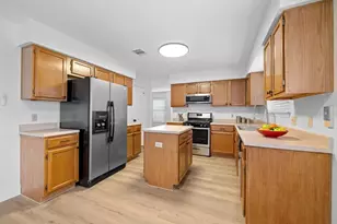 13108 Tilder Dr, Austin, TX 78729 - Photo 10