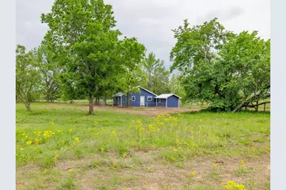 202 N Arendell, Gause, TX 77857 - Photo 28