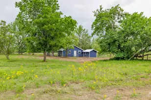 202 N Arendell, Gause, TX 77857 - Photo 28