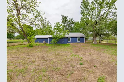 202 N Arendell, Gause, TX 77857 - Photo 20