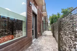 1800 E 4th St, Austin, TX 78702 - Photo 12
