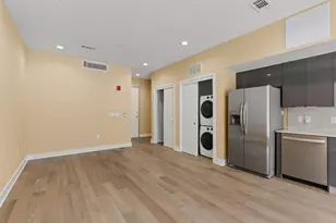 1800 E 4th St, Austin, TX 78702 - Photo 6