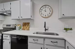 8615 Croydon Loop, Austin, TX 78748 - Photo 10