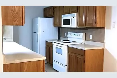 7001 Oak Meadow Circle #B, Austin, TX 78736 - Photo 4