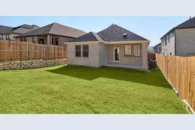 8010 Shining Flor Run, Lago Vista, TX 78645 - Photo 28