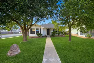 11809 Briarcreek Loop, Manor, TX 78653 - Photo 2