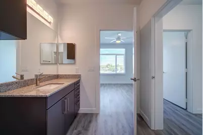 13130 Pond Springs Road Road #3212, Austin, TX 78729 - Photo 20