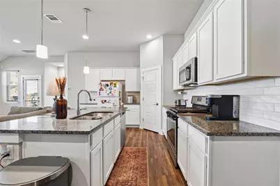 501 Peace Drive, Liberty Hill, TX 78642 - Photo 10