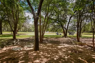 18801 Hogan Cir, Lago Vista, TX 78645 - Photo 24