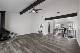 18801 Hogan Cir, Lago Vista, TX 78645 - Photo 2