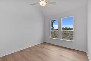 109 Peaceful Serenity Dr, Georgetown, TX 78628 - Photo 24