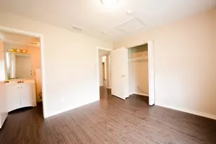 7312 Providence Ave, Austin, TX 78752 - Photo 14