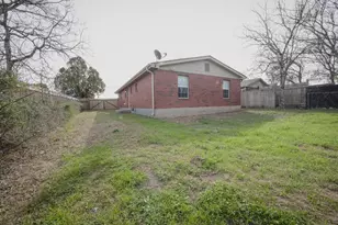 7312 Providence Ave, Austin, TX 78752 - Photo 20