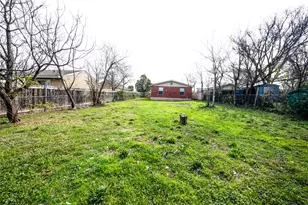 7312 Providence Ave, Austin, TX 78752 - Photo 18