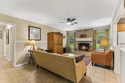 6902 Notre Dame Drive, Austin, TX 78723 - Photo 6