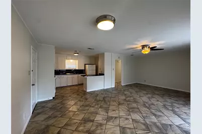 5806 Coventry Lane, Austin, TX 78723 - Photo 4
